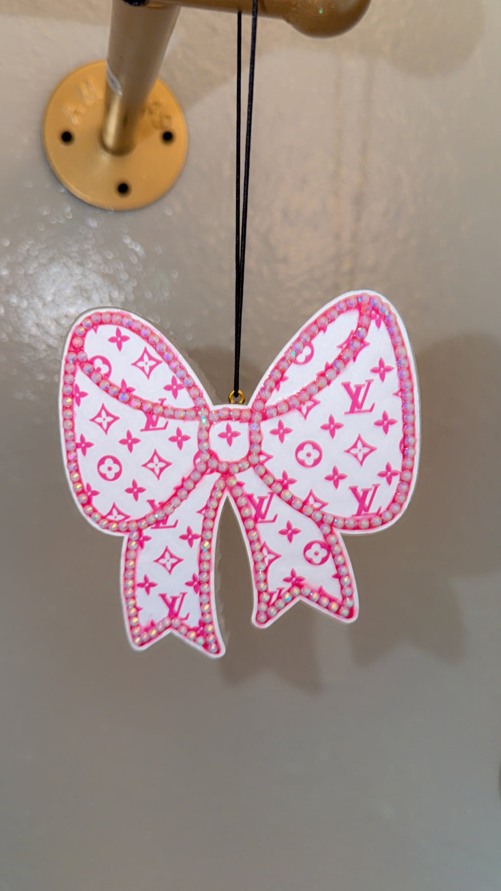 ⭐️BEDAZZLED BOW FRESHIE⭐️